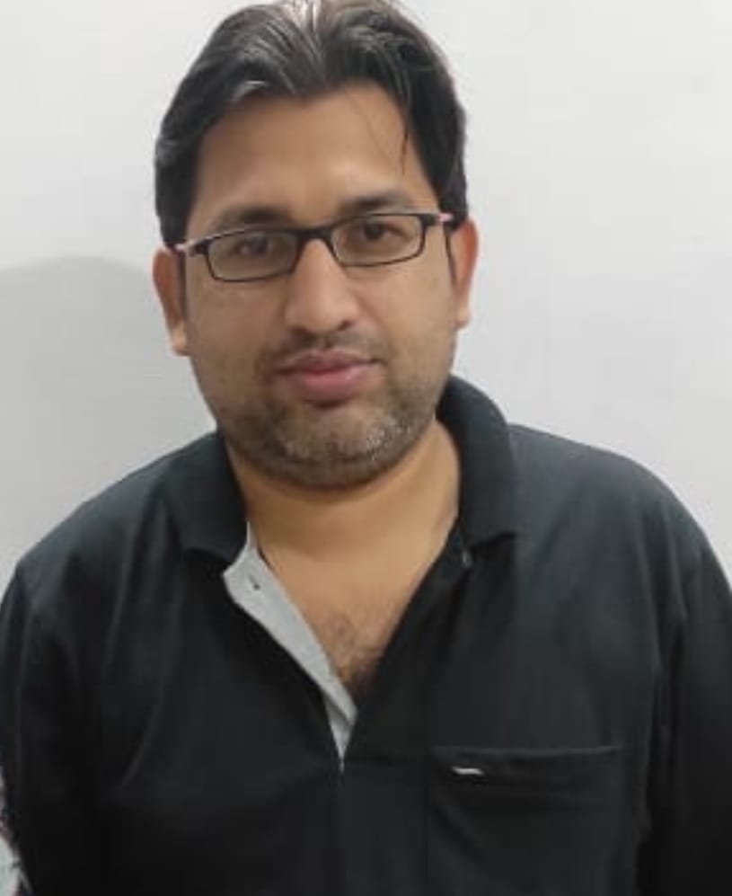 Dr. Amit Gandhi - Door Step Doctor Pvt. Ltd.